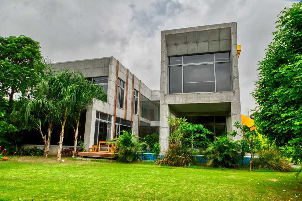 Ali Azmat Architects INC